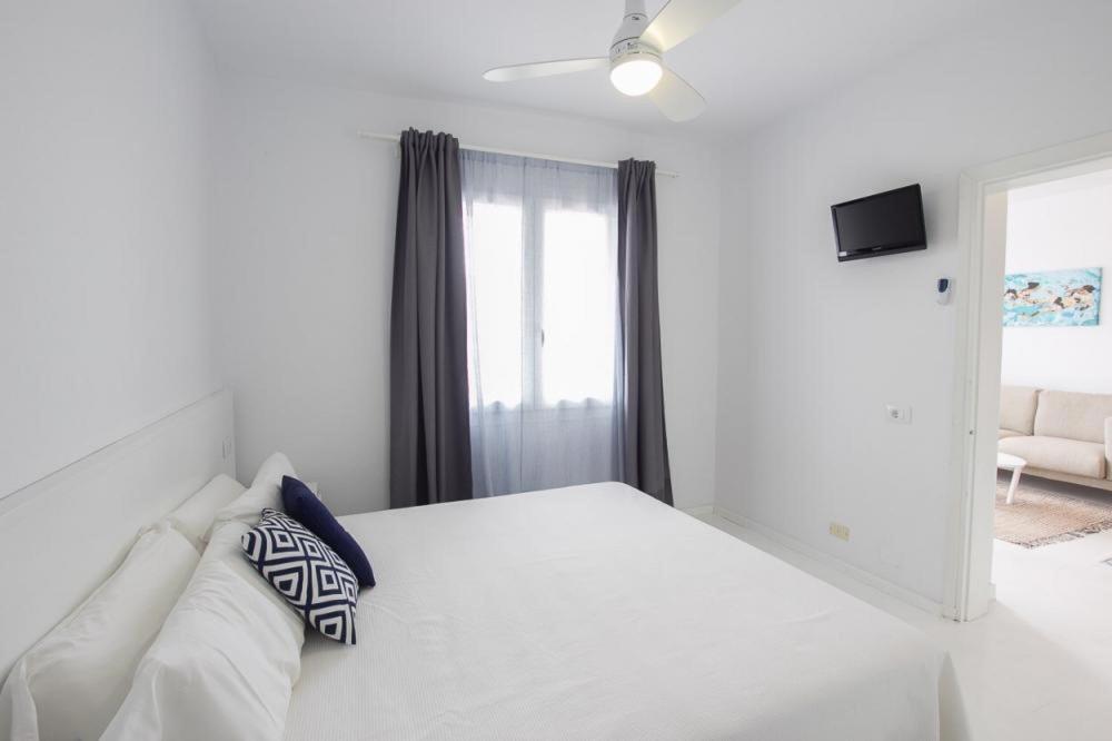 Apartamentos El Rio Cala Galdana  Esterno foto